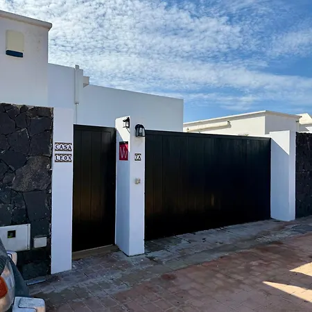 Casa Leon & Casa Nerea Holiday home *