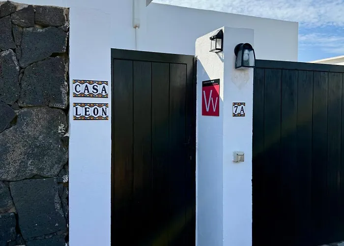 Casa de Férias Casa Leon & Casa Nerea Two Adjacent With Heated Pool