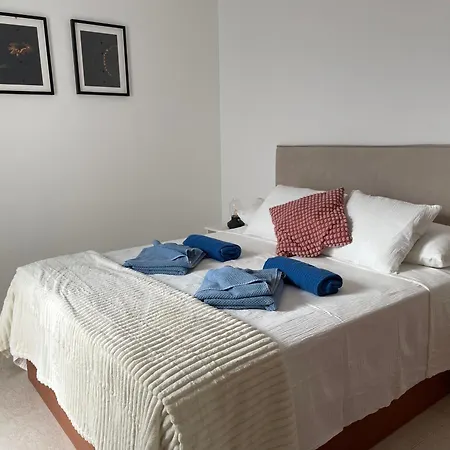 Casa Leon & Casa Nerea Two Adjacent With Heated Pool * بلايا بلانكا