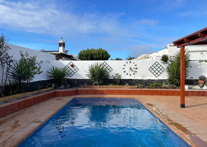 بيت للعطل Casa Leon & Casa Nerea Two Adjacent With Heated Pool بلايا بلانكا