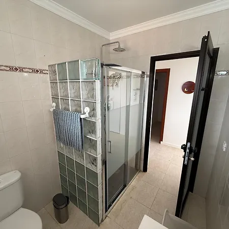 Casa Nerea & Casa Leon