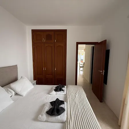 Casa Nerea & Casa Leon *