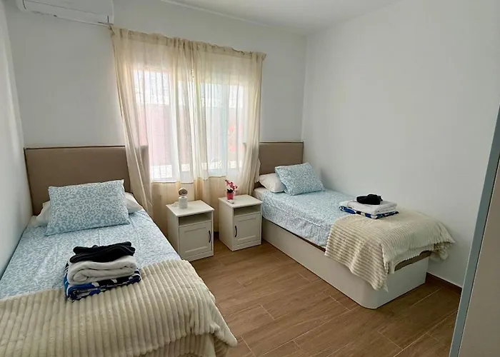 Feriehus Casa Leon & Casa Nerea Two Adjacent With Heated Pool