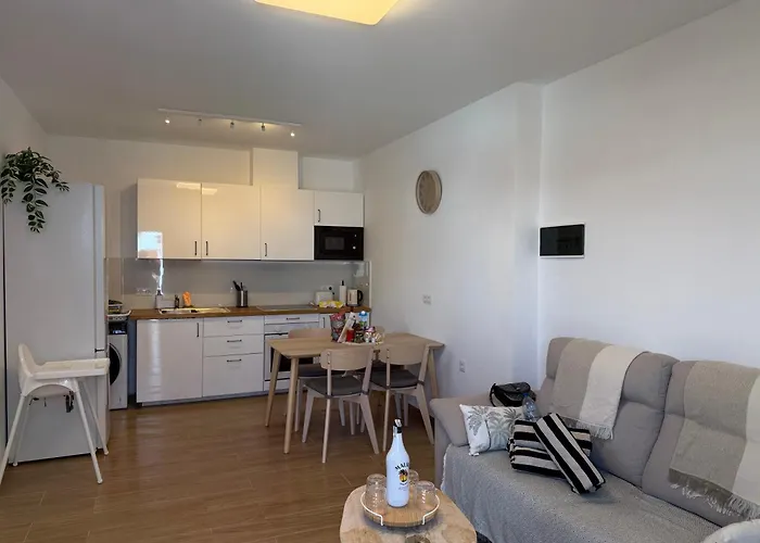 Casa Nerea & Casa Leon *